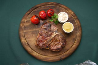 T-bone �����